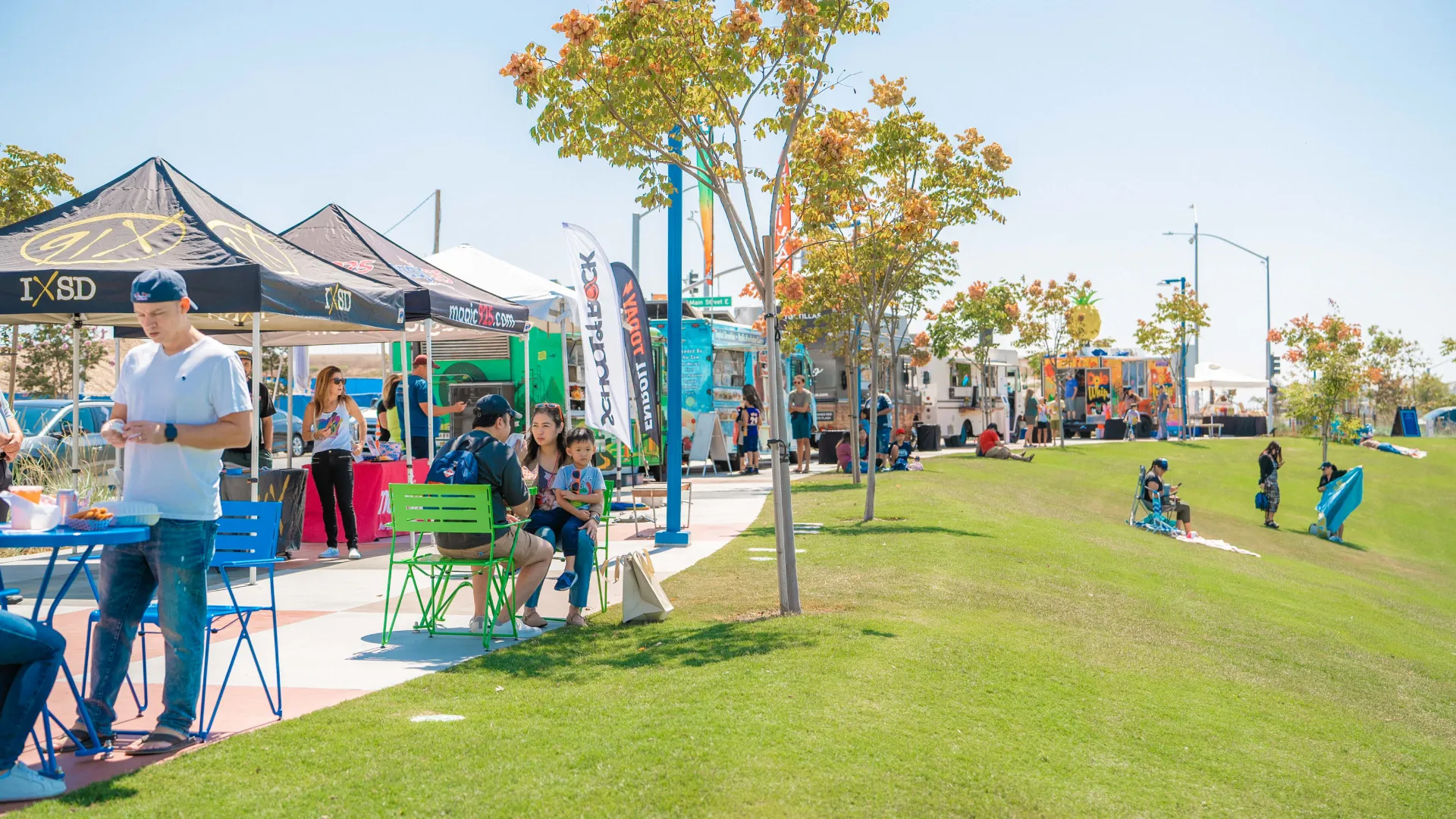cota-vera-lifestyle-04 Côta Vera residents enjoying community lifestyle and outdoor events in Chula Vista